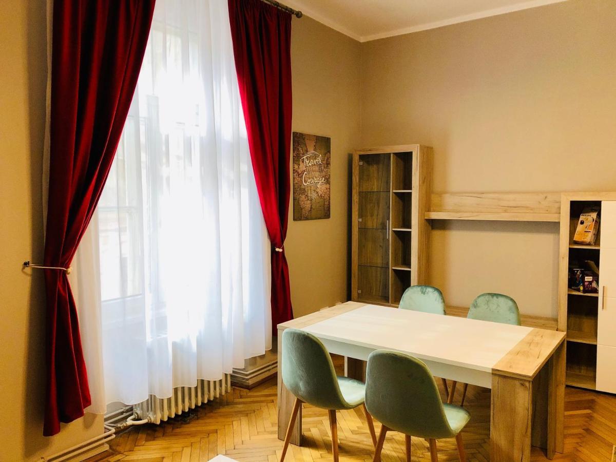 Ultra-Central Apartment Just In Union Squere Τιμισοάρα Εξωτερικό φωτογραφία