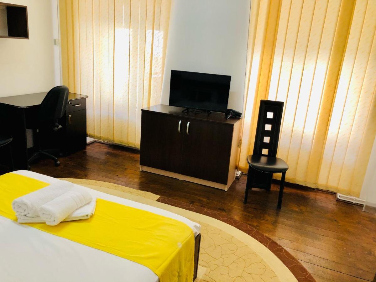 Ultra-Central Apartment Just In Union Squere Τιμισοάρα Εξωτερικό φωτογραφία
