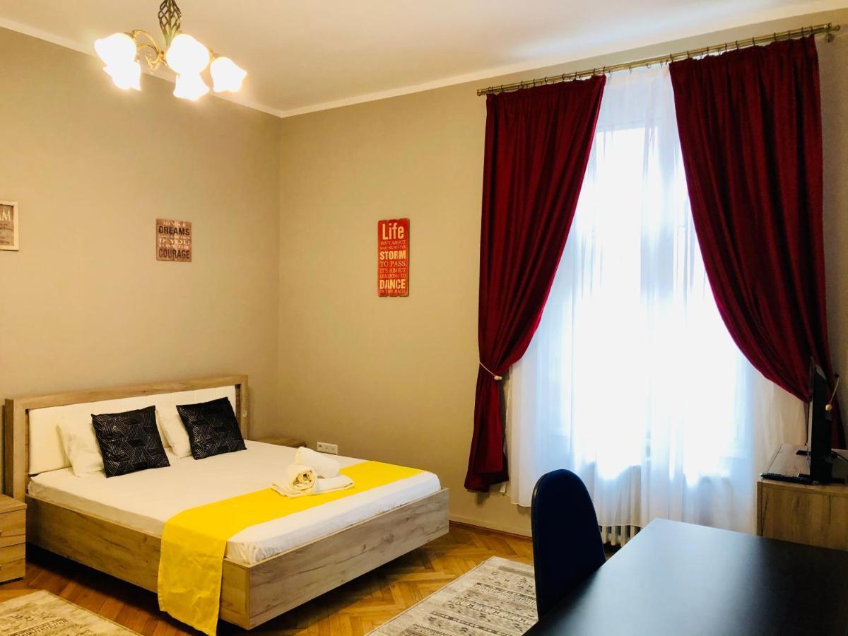 Ultra-Central Apartment Just In Union Squere Τιμισοάρα Εξωτερικό φωτογραφία